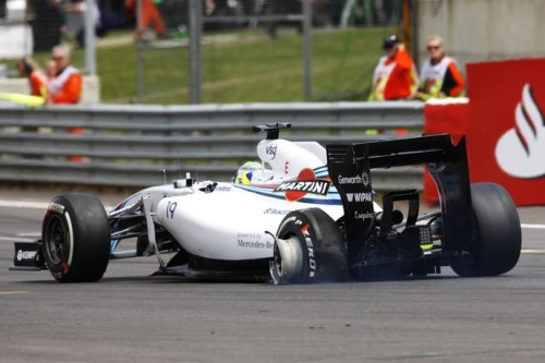 Massa tentou prosseguir, sem sucesso (Foto Getty Images)