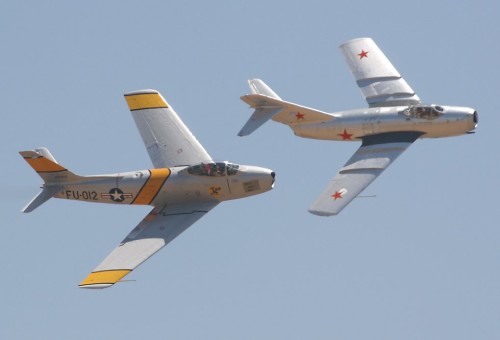 F_86_Sabre_Year_1949_and_MIG_15