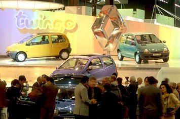1992-Renault-Twingo-debut-Paris