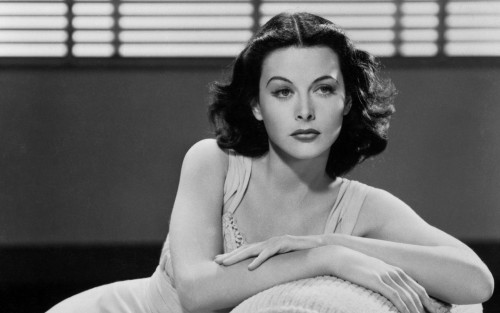 Eva já como Hedy Lamarr (fonte: good-wallpapers.com)
