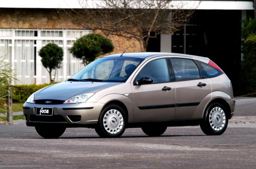 Ford Sao Paulo Lancamento do Modelo 2004 do Ford Focus GL 1.6 Hatch