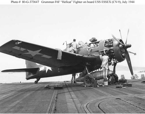 F6F_Hellcat__maintenance