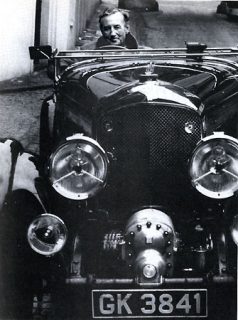 Ian Fleming e Blower Bentley (literary007.com)