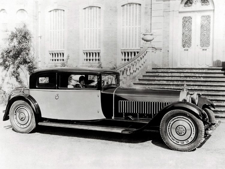 1929_Bugatti_Type-41_Royale_Coupe_body_by_Weymann_01