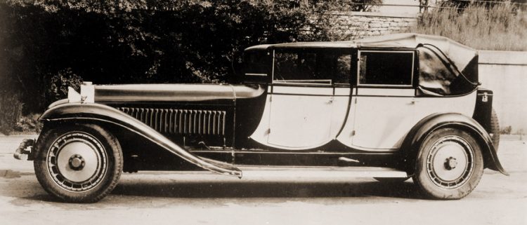 1931_Bugatti_Type-41_Royale_Berline_de_Voyage_body_by_Bugatti_01