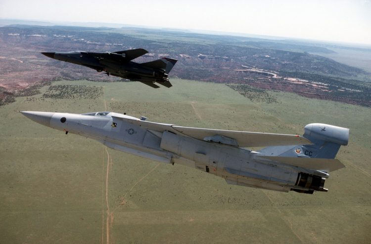 EF-111A_and_F-111F_in_flight