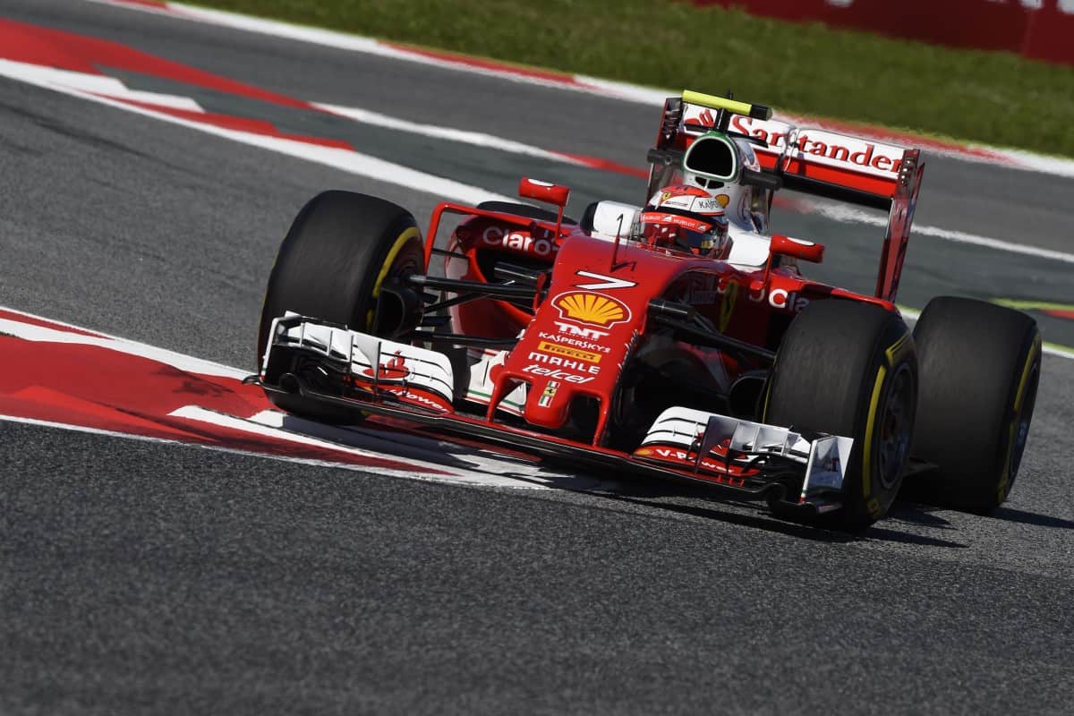 Räikkönen já soma mais pontos que Vettel no campeonato (Foto Ferrari)
