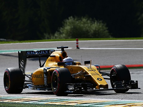 Kevon Magnussen bateu forte mas garante que corre em Monza (Foto Renault)