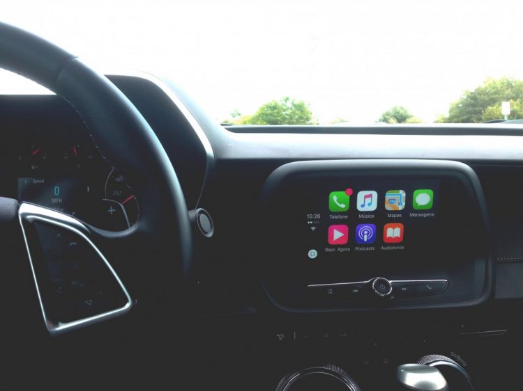 Apple Car Play, não conseguimos usar o Waze