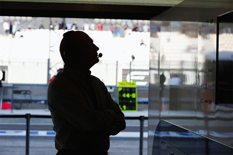 Eminência nada parda na McLaren e na F1, pode perder controle da equipe no final do ano (Foto McLaren Media Centre)