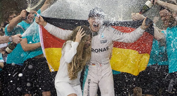 Nico: "Não tenho palavras para agradecer a VIvian" (Foto Mercedes)