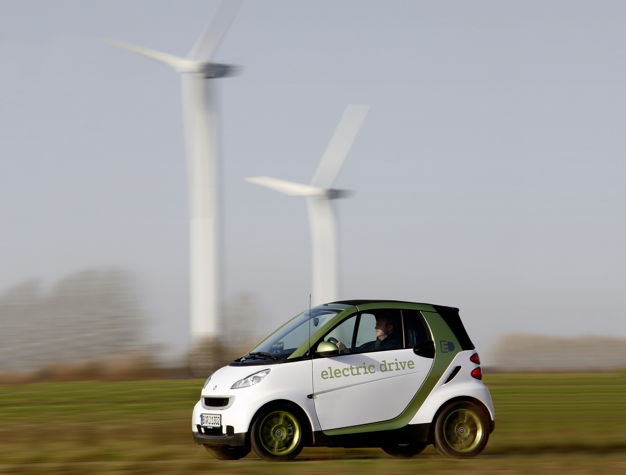 Testámos o Smart EQ Fortwo. Será que 130 km de autonomia é suficiente?