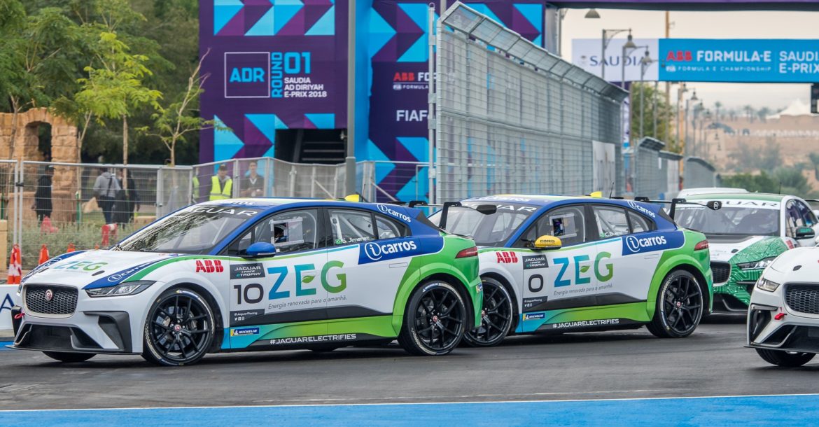 Jaguar I-PACE eTROPHY: primeira corrida com carros elétricos de produção -  Carro Elétrico